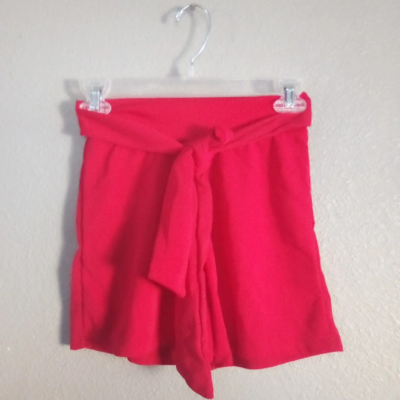 Beautiful shorts ( box AD ) - Picture 1 of 2